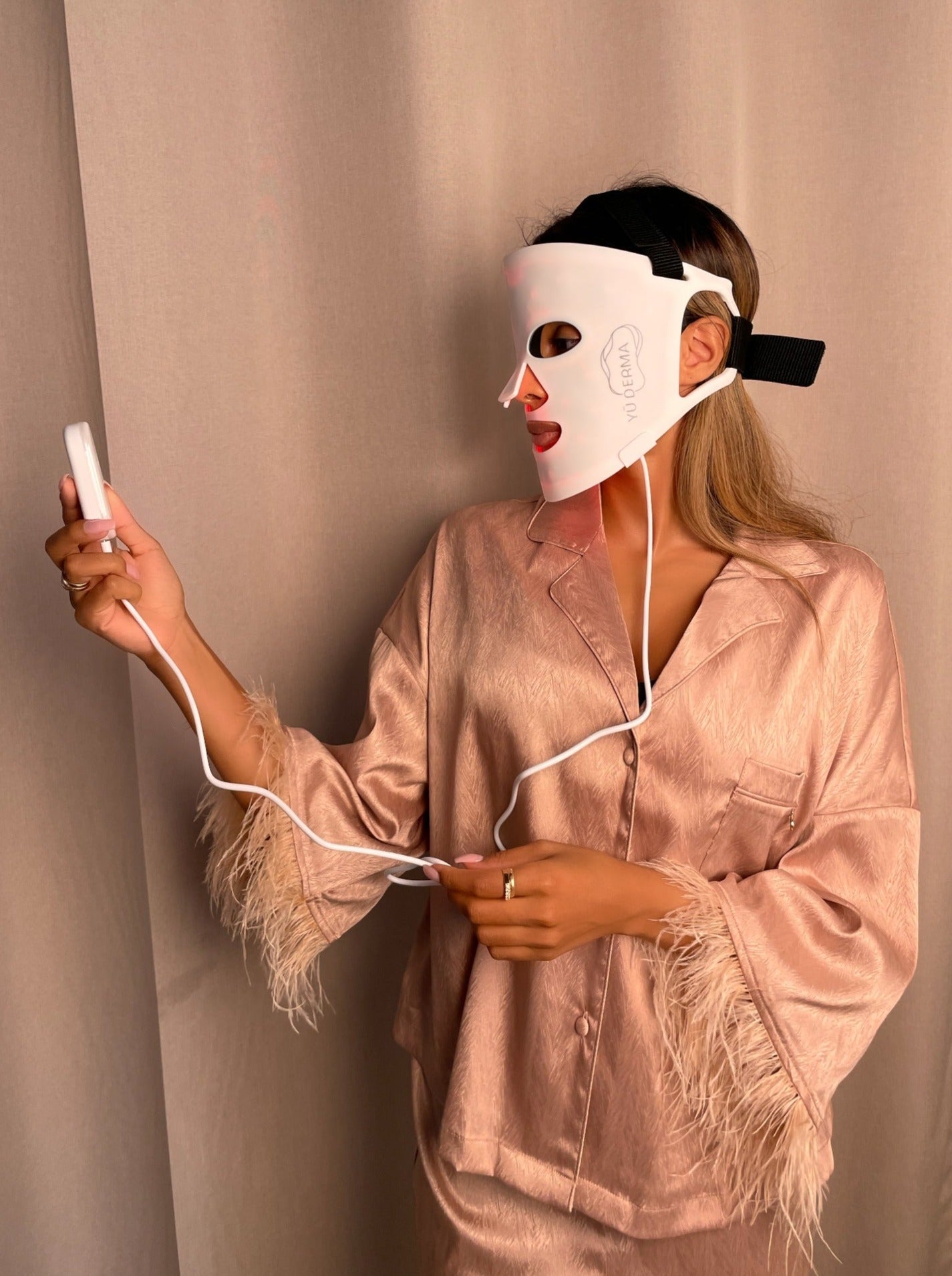 YŪ Derma LED Face Mask