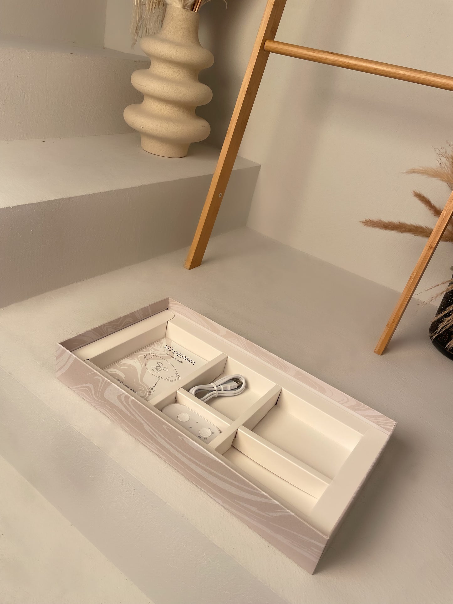 YŪ Derma LED Face Mask